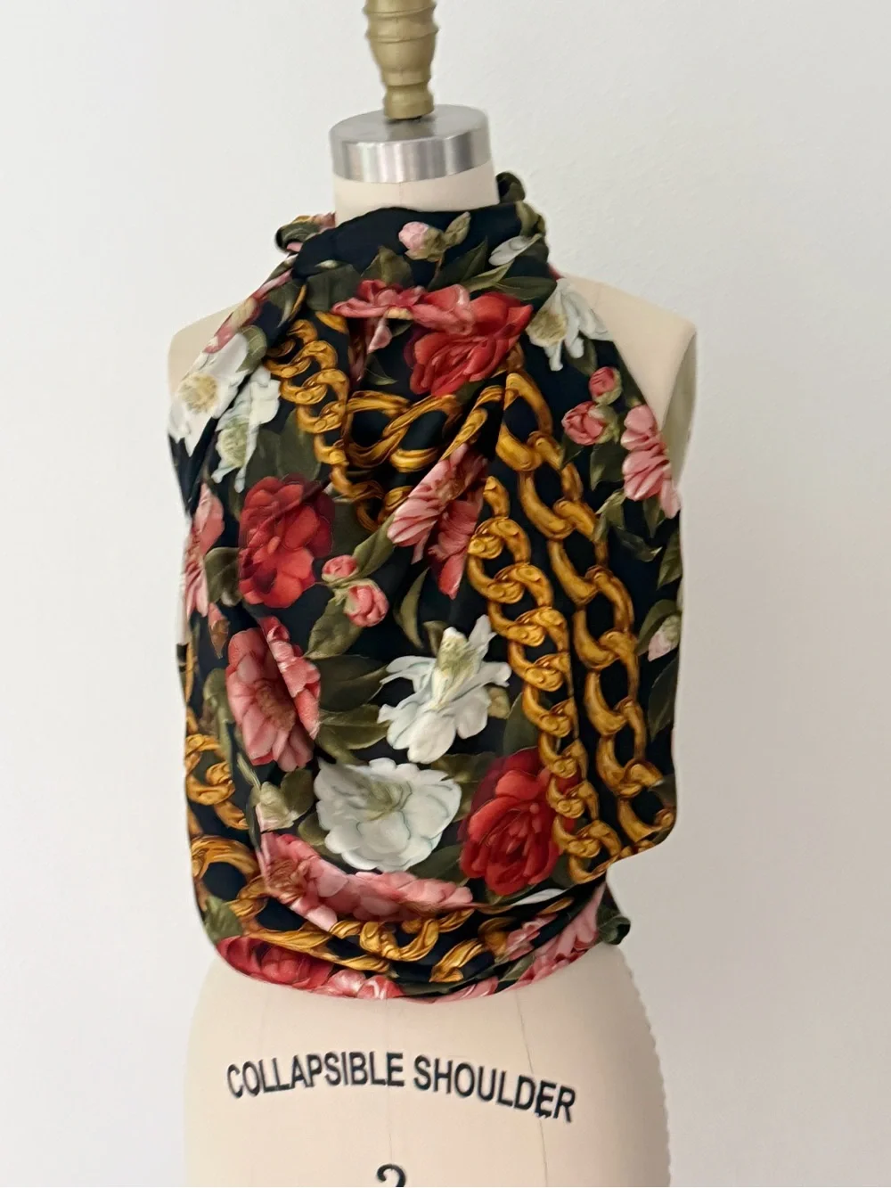 Vintage CHANEL Silk Scarf Camellia Gold Chain Print Made in Italy 33” Square